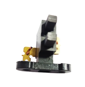 {{photo.Alt || photo.Description || 'Щетка угольная бензогенератора BS 2200/3300/3300 ES/3300 A ES/3500 DUPLEX'}}