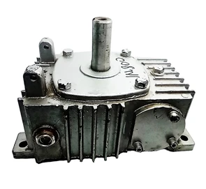 {{photo.Alt || photo.Description || 'Коробка передач в сборе арт.131 для JM900II'}}