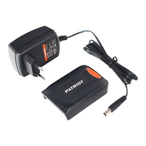 {{productViewItem.photos[photoViewList.activeNavIndex].Alt || productViewItem.photos[photoViewList.activeNavIndex].Description || 'Зарядное устройство PATRIOT GL 202'}}